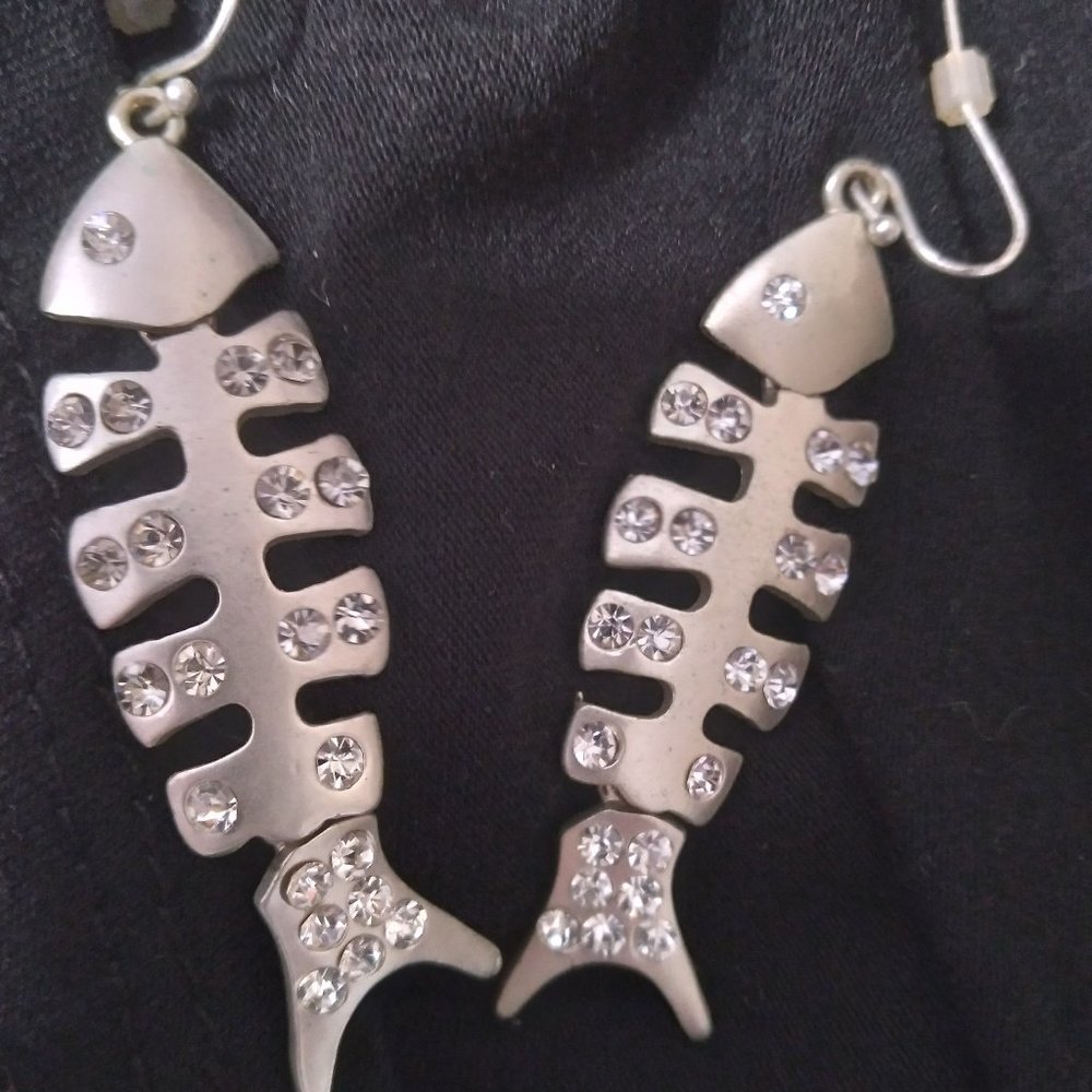 COPY - SILVER FISH EARRINGS